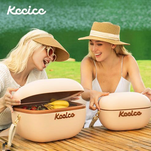 Retro Chic Insulated Cooler Box